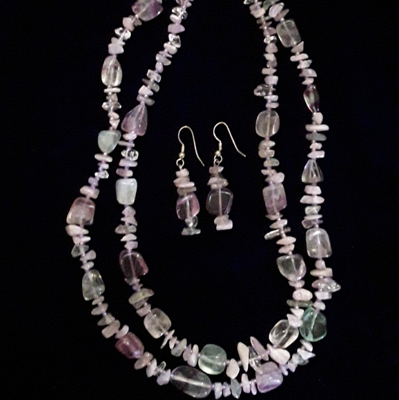 Janey's Jems Fluorite Neckless w/ Earrings - Picture 2 of 2